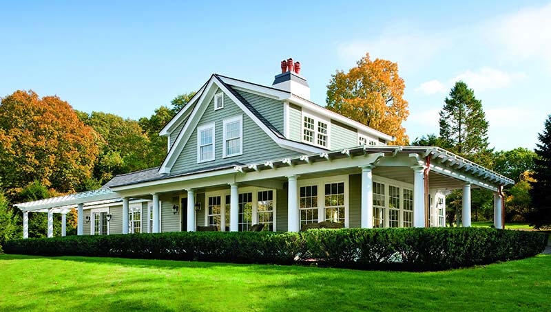 Traditional style home with Integrity Windows and Doors